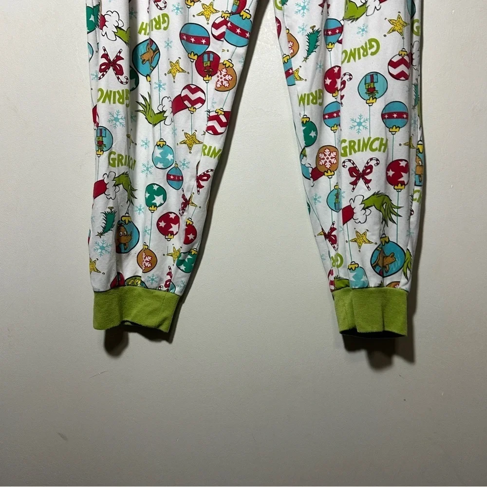 The Grinch Pajama Set Size 3X